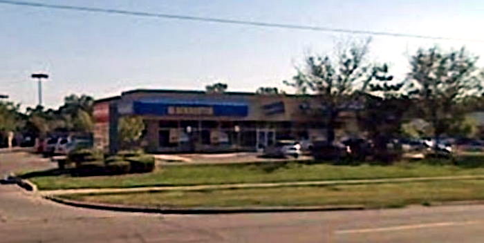 Blockbuster Video - Westland - 31451 Cherry Hill Rd (newer photo)
